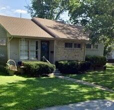 Building Photo - 400 Sylvan Terrace