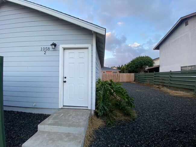 Building Photo - **$300 OFF First Months Rent** Remodeled H...