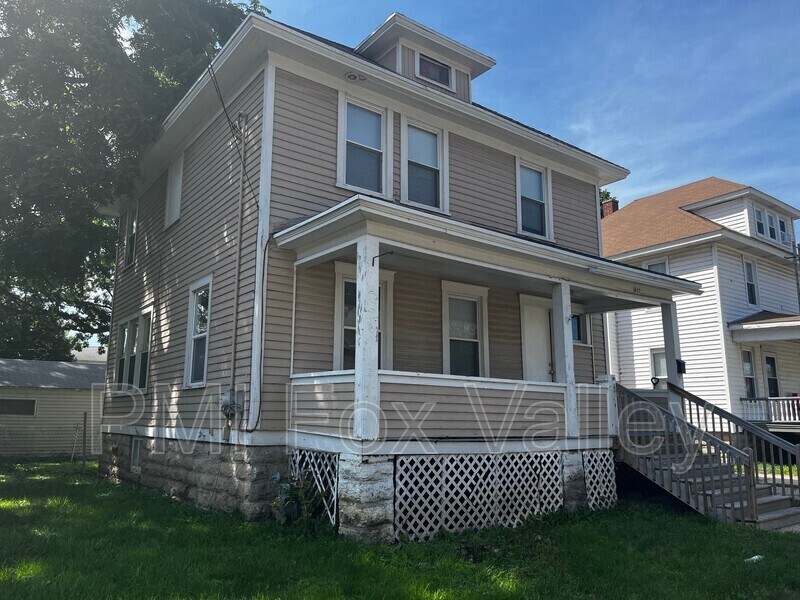 Primary Photo - 857 Wisconsin St