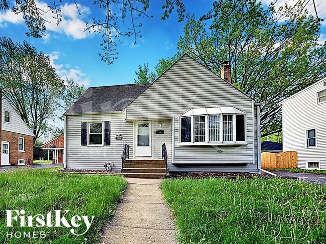 Building Photo - 3529 212th Pl