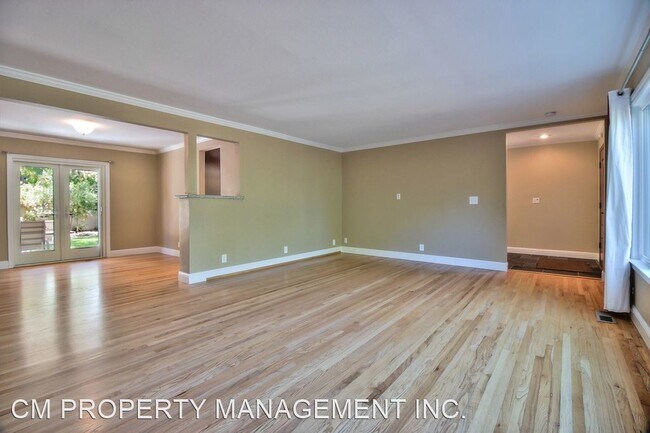 Building Photo - 5 br, 3 bath House - 156 Belcrest Dr