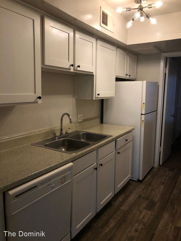 Primary Photo - 700 Dominik Dr