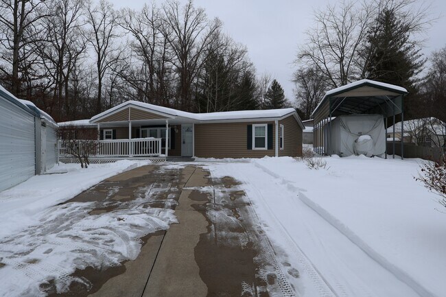 Foto del edificio - 922 Moss Oak Ct