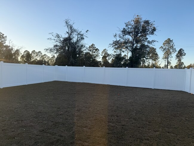 Building Photo - 210 Bottlebrush Walk