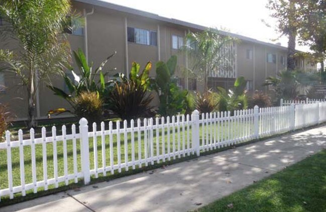 Primary Photo - The Cloister Apartments