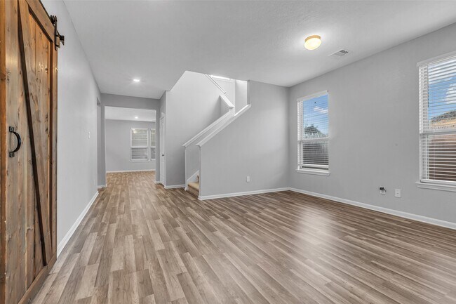 Foto del edificio - 1159 Swinford Ct