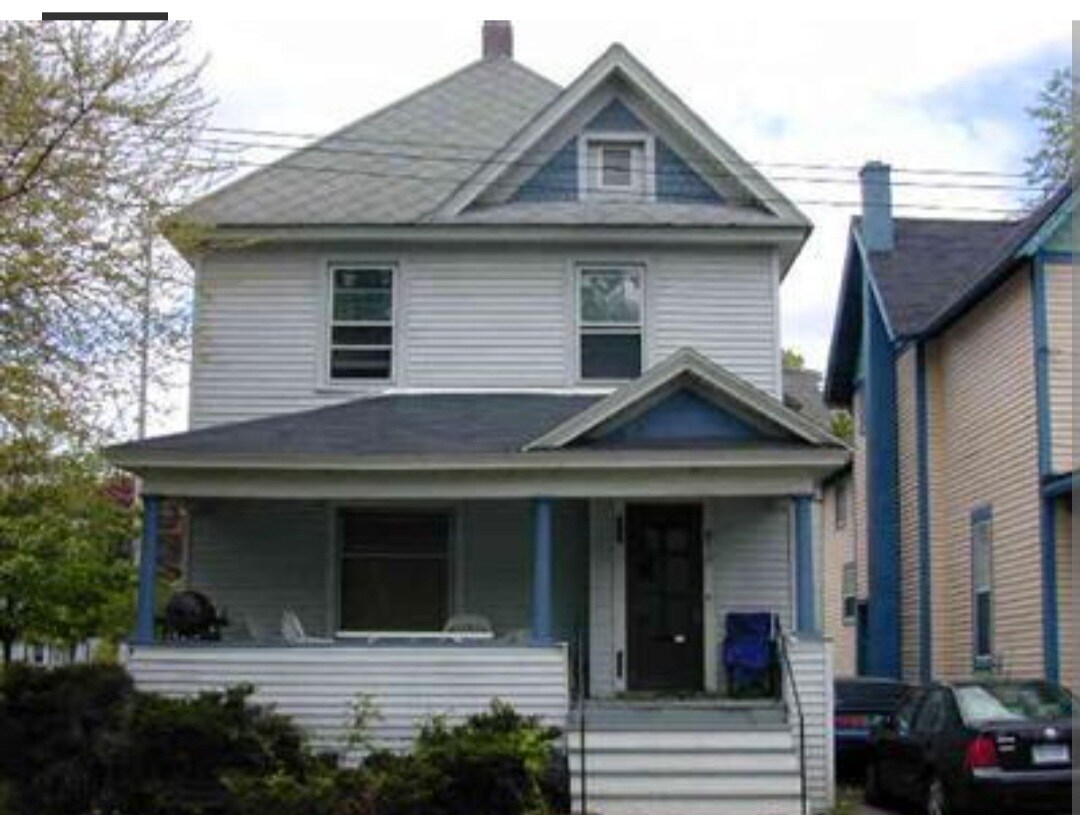 832 Oak St, Kalamazoo, MI 49008 House Rental in Kalamazoo, MI