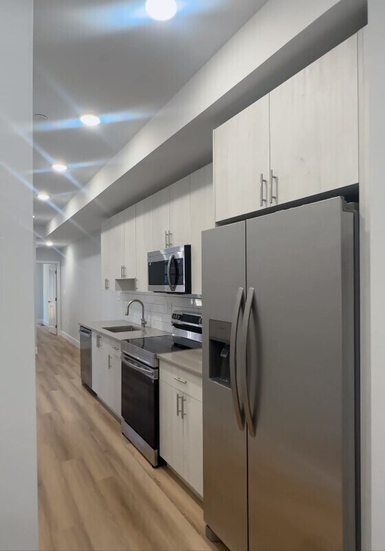 Foto del edificio - 3215 N 13th St