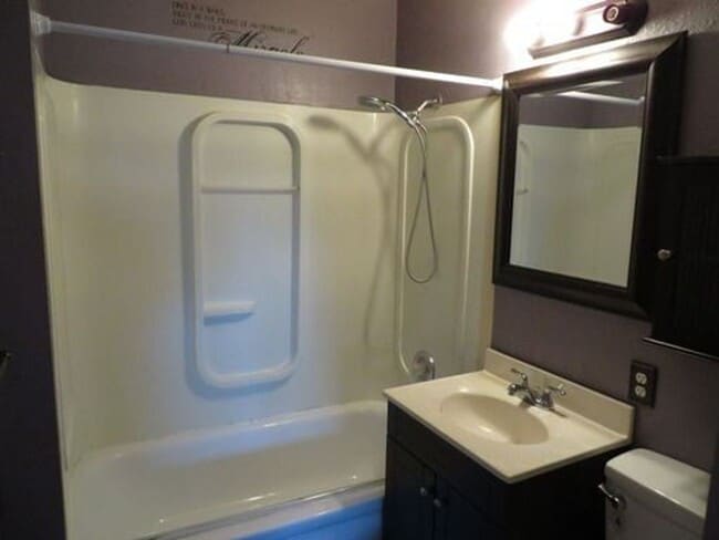 Building Photo - Hayden Bridge Duplex