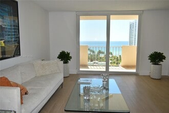 Building Photo - 1865 S Ocean Dr