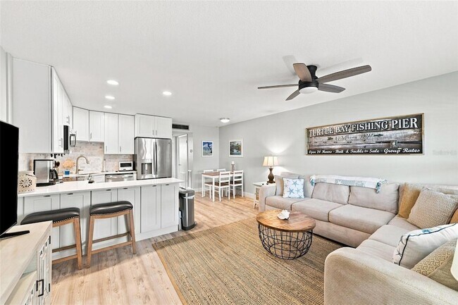Foto del edificio - 7151 Sunset Way