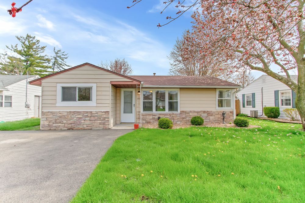 Primary Photo - Newly Remodeled 3 Bedroom 1 Bath Home