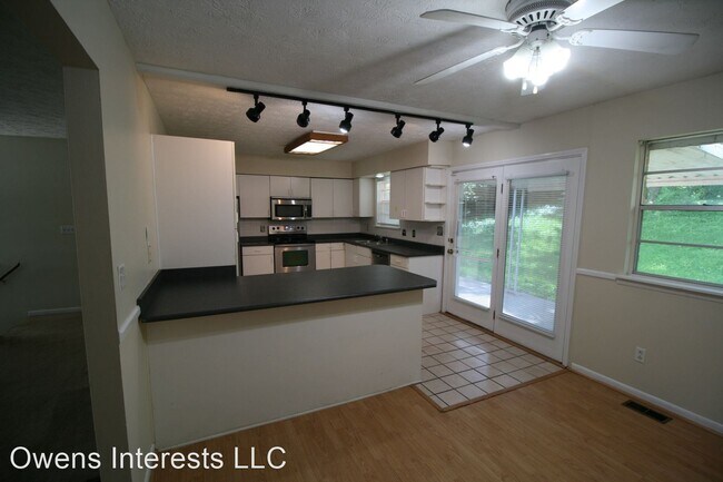 Building Photo - 4 br, 3 bath House - 3460 Clays Mill Road