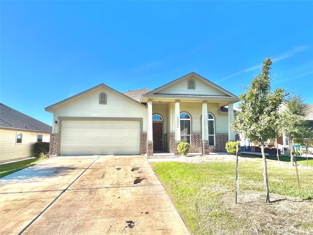 Primary Photo - 13744 Harrisglenn Dr