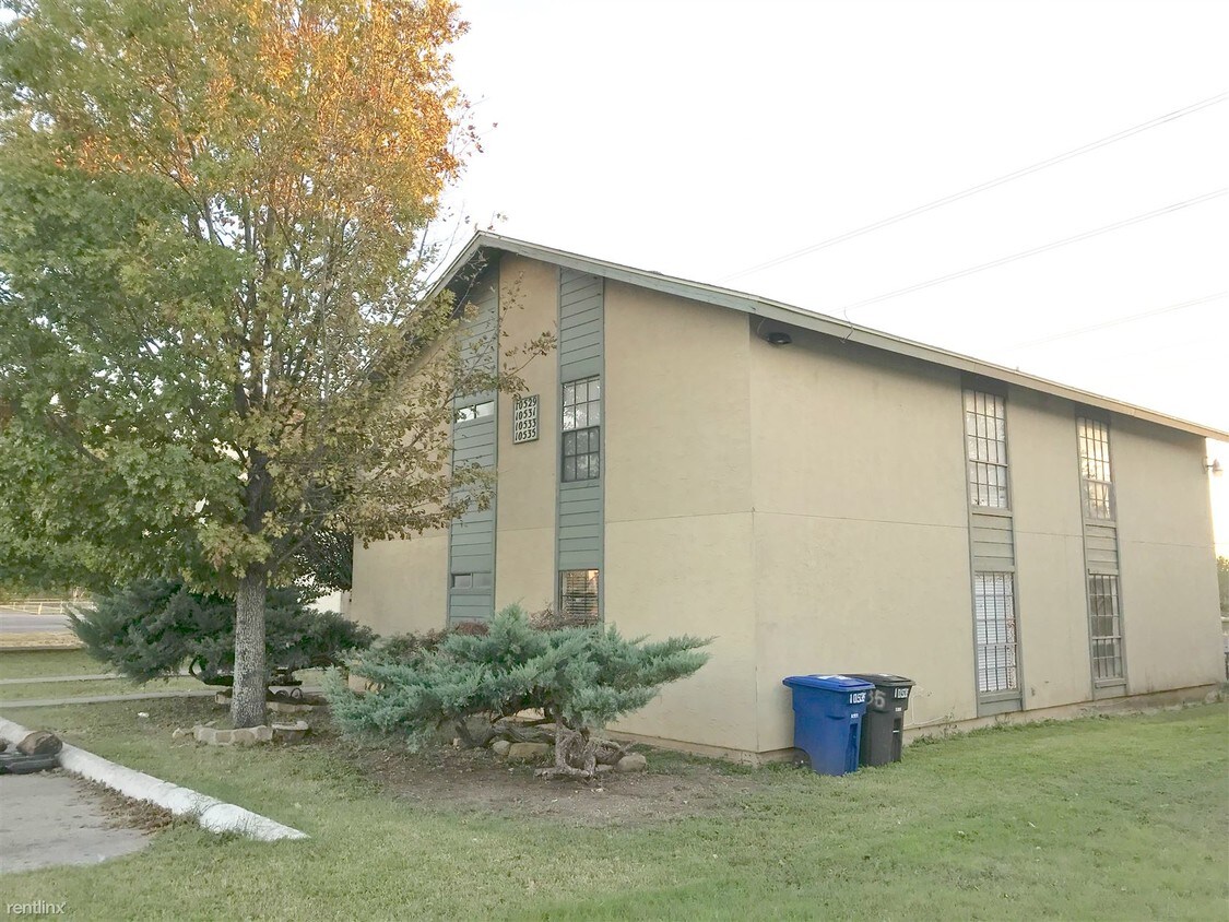 10533 Starcrest Dr, San Antonio, TX 78217 Condo for Rent in San