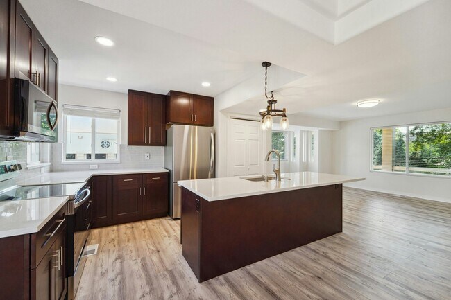 Foto del edificio - 4501 E Kentucky Cir