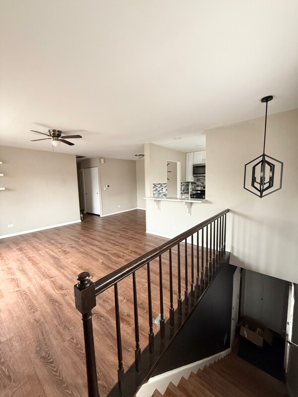 Photo - 29W535 Winchester Cir S Apartment