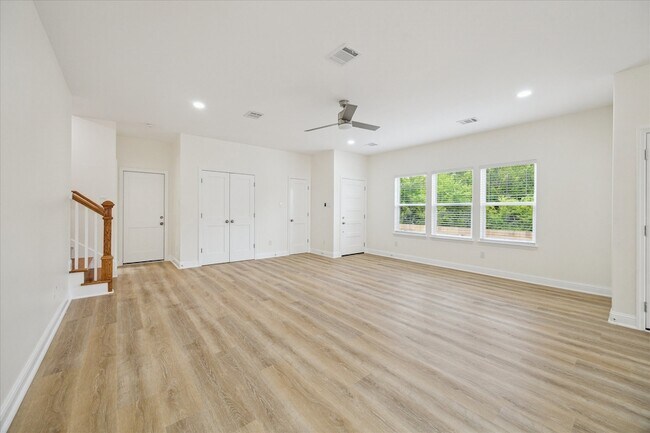 Foto del edificio - 901 E 37th St