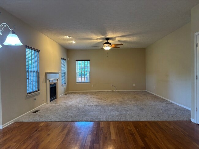 Living Room - 6648 Wilmot Ln