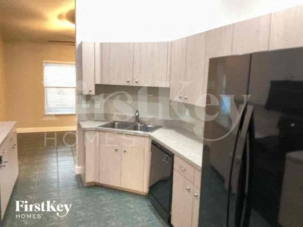 Building Photo - 2173 Alliance Ave