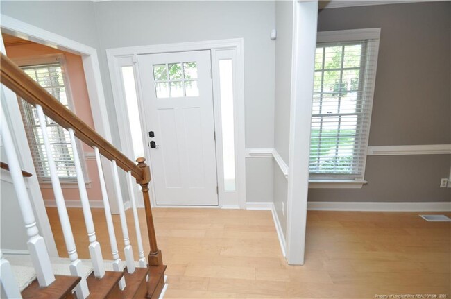 Building Photo - 101 Glen Hearth Ct