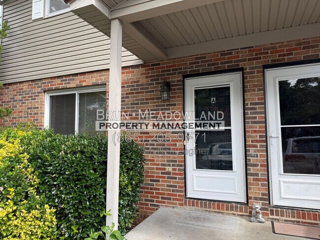 Foto del edificio - 1805 Meadowland Ln
