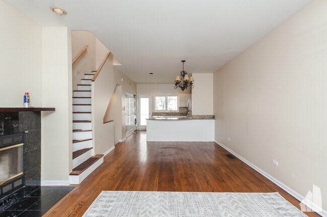 Foto del edificio - 1781 W Altgeld St