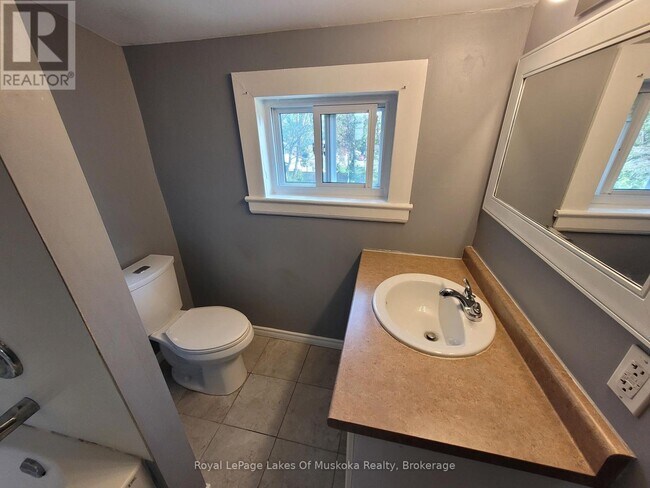 Photo du bâtiment - 227 Nottawasaga St