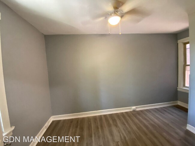 Foto del edificio - 2731 Harris Ave