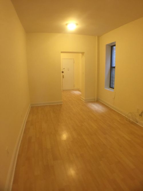 Primary Photo - 854 W 180th St