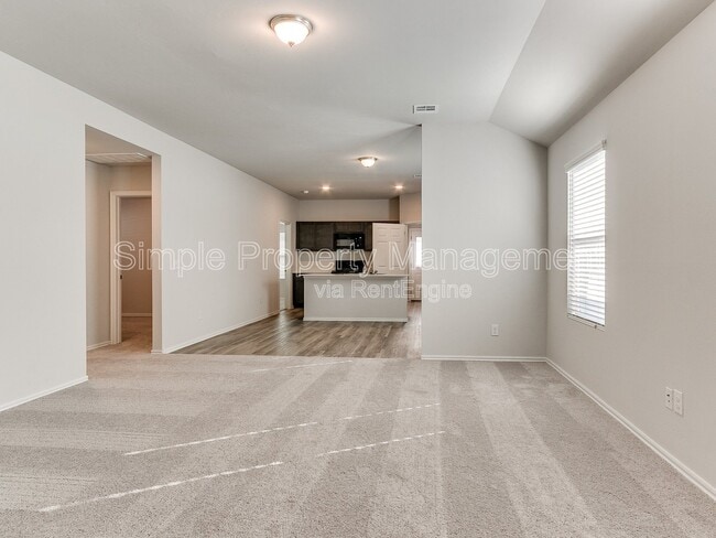 Photo - 11520 SW 12th St House