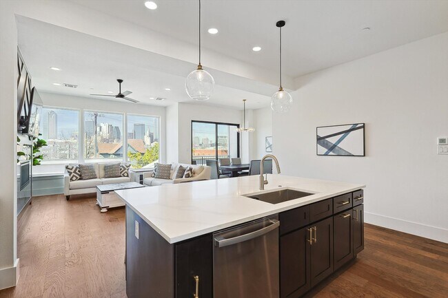 Foto del edificio - 1805 Browder St