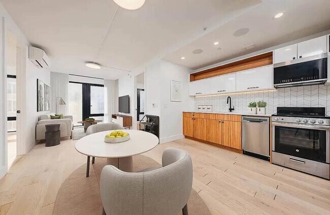 Building Photo - 2 bedroom in New York NY 10027