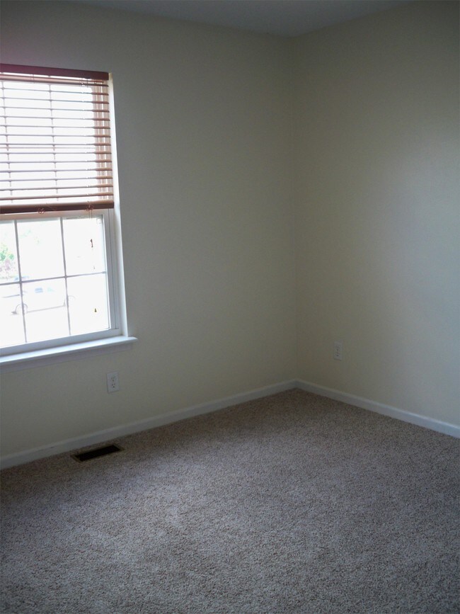 115 Hickory Valley Rd, Saint Robert, MO 65584 House Rental in Saint