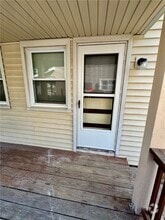 Building Photo - 235 E Elm St