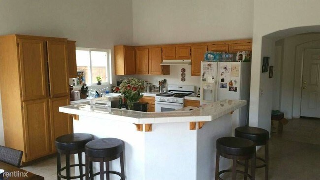 Building Photo - 4 br, 2 bath House - 83108 Pueblo Bonito