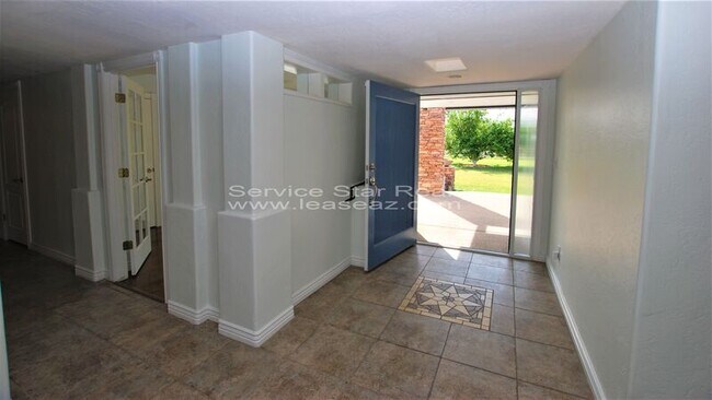 Foto del edificio - 4602 E Lafayette Blvd