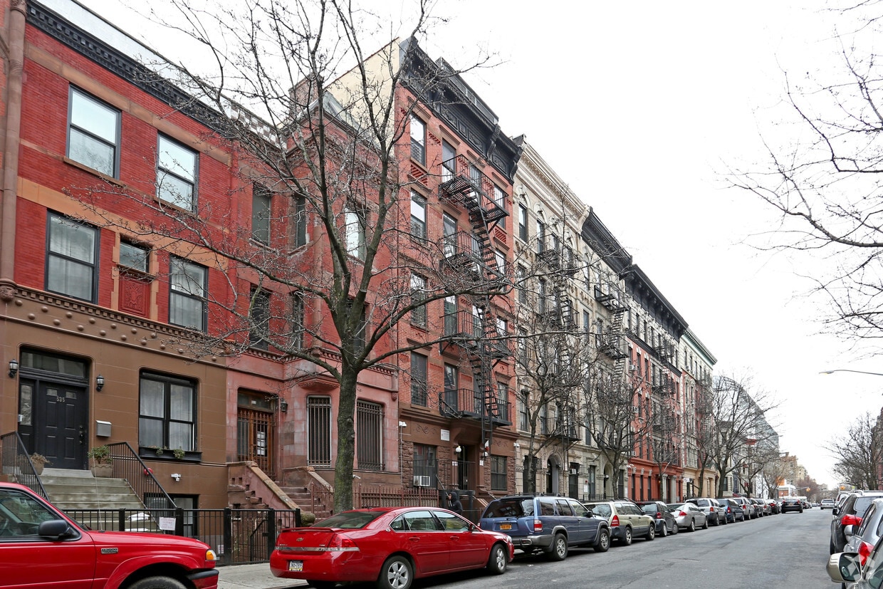 Building Photo - 531 W 152nd St