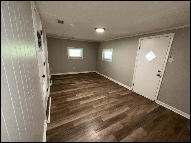 Foto del edificio - 7409 Skylark Dr