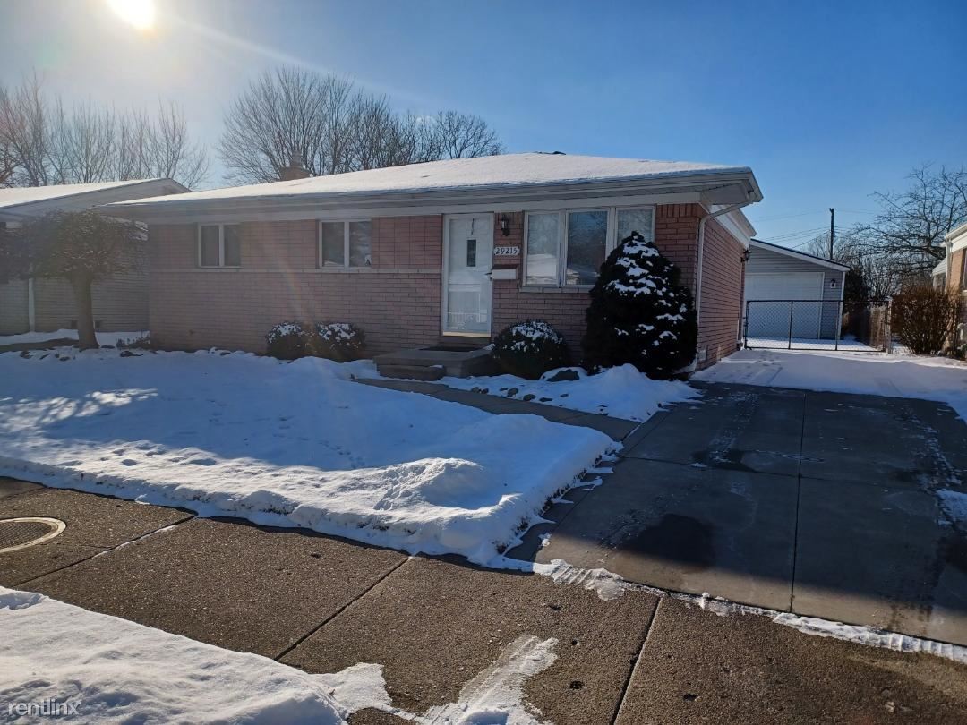 Primary Photo - 3 br, 2 bath House - 29215 Elmwood St