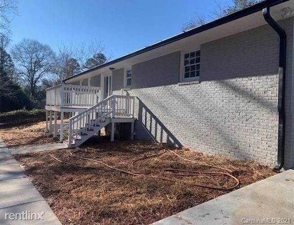 Building Photo - 6 br, 3 bath House - 1639 Wildlife Road