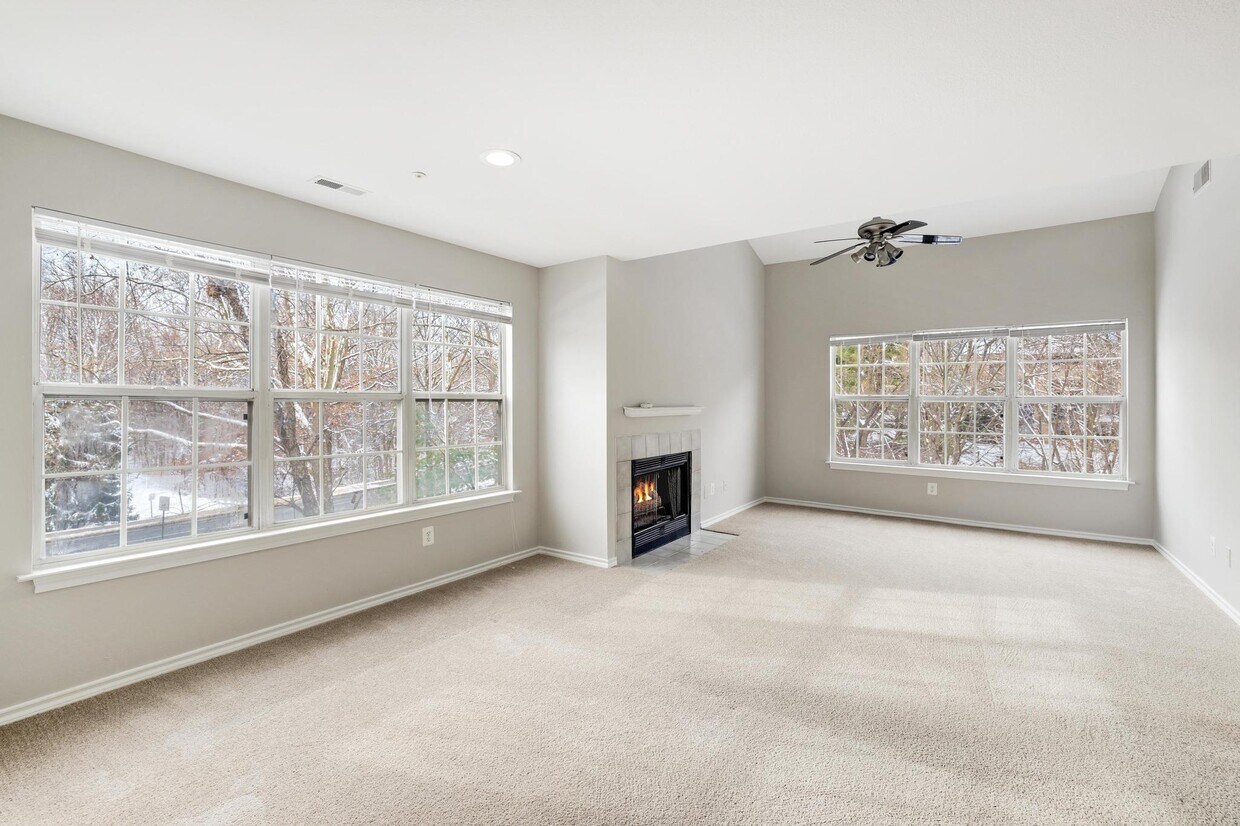 18500 Boysenberry Dr Unit 144, Montgomery Village, MD 20879 Condo for