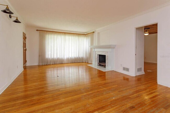 Foto del edificio - 1235 Ayrshire St