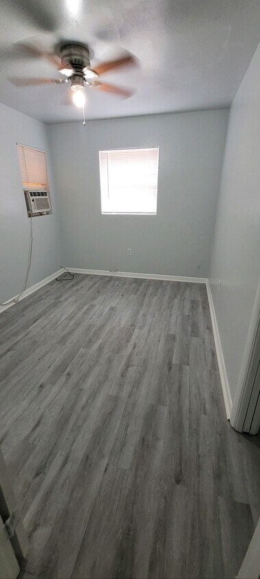 Building Photo - 1249 Pierce St
