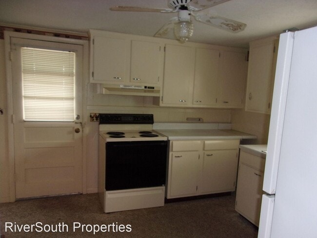 Building Photo - 2 br, 1 bath House - 262 Lee Rd 213