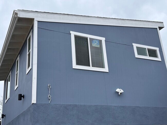 Foto del edificio - 5165 Bocaw Pl