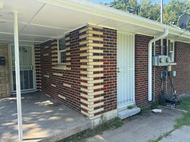 Building Photo - 54th Street Duplex