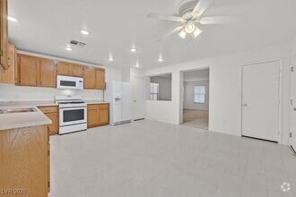 Building Photo - 7173 Las Colinas Ave