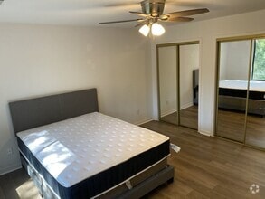 Building Photo - 347 Spoonbill Ln