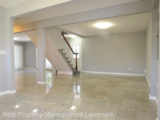 Building Photo - 4 br, 2 bath House - 52 March Lane